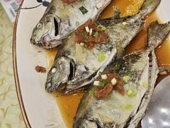 -鹏城人家海鲜酒家·23年老字号(较场尾店)
