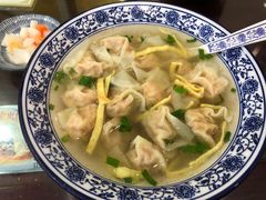 蟹黄馄饨-苏亦铭馄饨店(凤凰西街店)