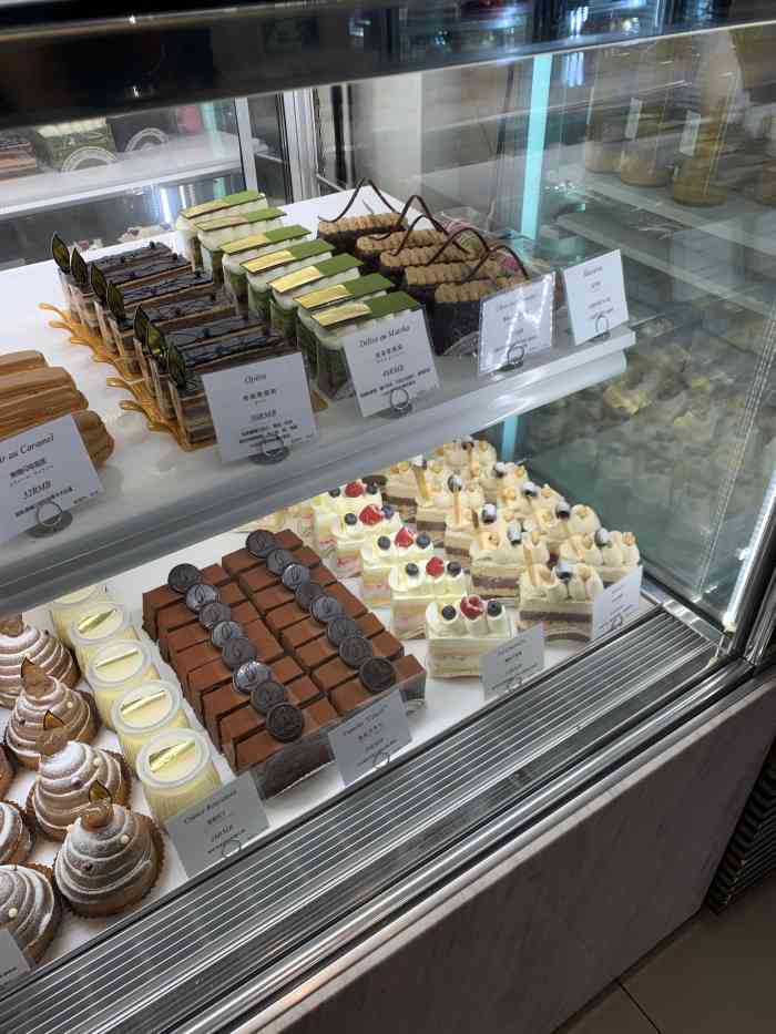 柴田西点(紫云西路店)-"亲爱的吃了一次就赞的蛋糕,一直叨叨的要买.