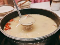 -汤宴·参须肚包鸡(南京路店)