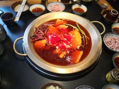 -王婆乔鲜鱼自助火锅(蜀汉路店)