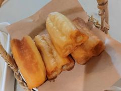 -左庭右院鲜牛肉火锅(浦江欢乐颂店)