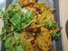 馋嘴香锅牛蛙-佬肥猫(周浦万达店)