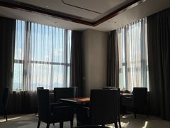 -中山利和希尔顿酒店
