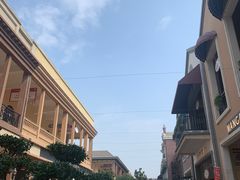 -王府井奥莱临潼小镇(临潼店)