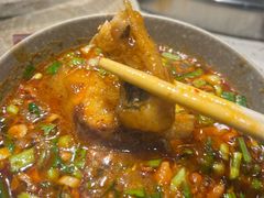 -肖肖酸萝卜鱼火锅(总店)