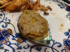 -景月阁空中食府(希尔顿酒店)