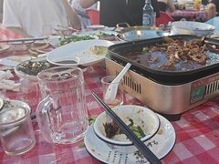 -顶峰夜宴·龙虾烧烤大排档(九江学院店)