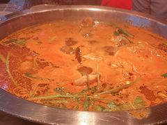 -野山舂·贵州现舂酸汤火锅(鸿通城店)