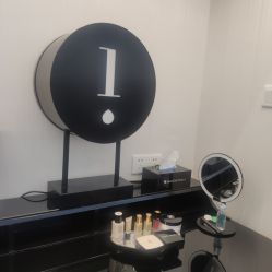 -JNK皮肤管理中心