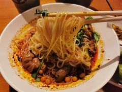 肥肠米线-重庆老字号·吴抄手·高豆花(T3航站楼店)