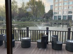 -南阳建业森林半岛假日酒店