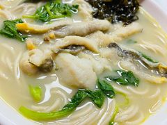 招牌黄鱼面-明呈黄鱼面馆(斜土路店)