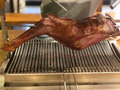 -欢乐牧人蒙古炭烤羊腿(四平路店)