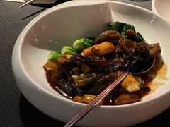 葱烧海参配乌米菌-鲁采LU STYLE(新天地店)