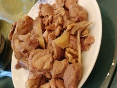 -沙龙酒家