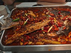 -鸣记脆皮烤鱼(岐山路店)