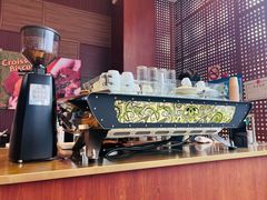 -OUR Bakery(中海环宇荟店)