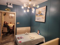 -纳家楼·地道陕菜(劳动路店)