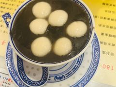 黑芝麻糊-广信牛奶甜品世家(台东店)