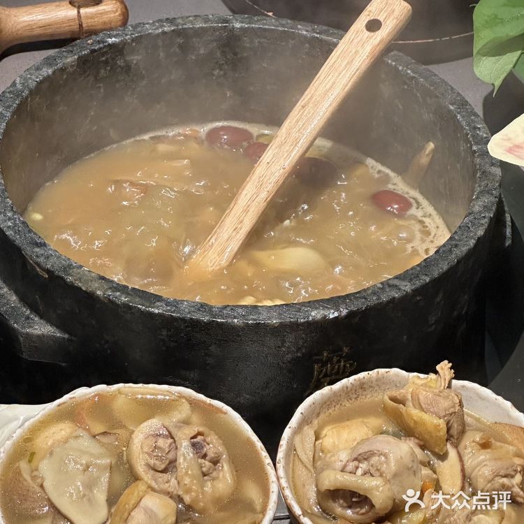 汉口万象城4楼！！！都给我冲！！