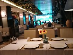 大堂-同喜烤鸭店(光芒店)