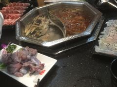 -香传承重庆火锅(直营中山路店)