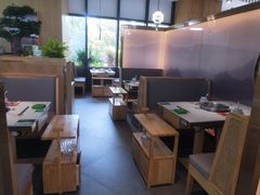 -马家斑.鲜鱼火锅(松湖万科店)