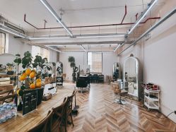-Hair Co.一间沙龙