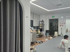-EFL巴西柔术·综合格斗·泰拳·少儿体能训练(虹桥德必馆)