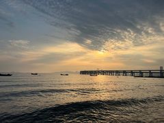 -银沙滩浴场