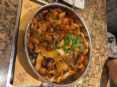 -黄记煌三汁焖锅(金凤万达广场店)