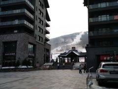 -中旅松花湖滑雪场