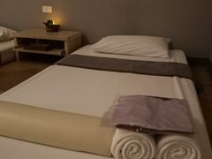 -Let’s Relax Spa(MBK)