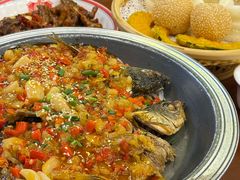 -堂瓦里·33年传统赣菜(第一街区店)