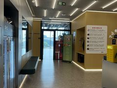 -Z&B Fitness Studio·Gym(前滩L+PLAZA店)