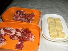 -羊家胡同·龙虾烧烤火锅(龙汇路店)