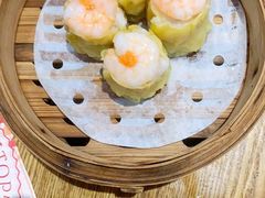 明虾蟹籽烧卖-赏点粤式点心(广州塔店)