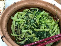 砂锅通菜-荔苑隆都菜馆(沙溪店)