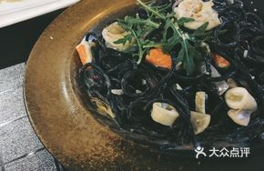 Seafood Mustard Sauce Squid Noodles