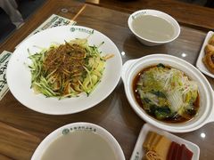 -牛街洪记小吃店(牛街店)