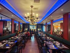 -新白鹿餐厅(百联中环店)