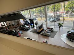 -深圳锦龙奥迪4S店(前海店)