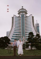 -芭莎视觉婚纱摄影(花溪店)