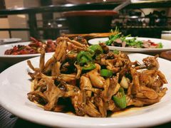 -董厨煨汤馆(车站路店)