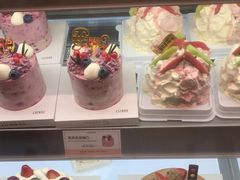 -罗森尼娜(德思勤店)