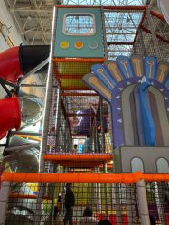 -星际乐园(红博中央公园店)