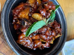 三杯鸡-峨嵋小镇·川菜(勒泰中心店)