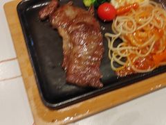 -豪享来(巩义星月时代广场店)