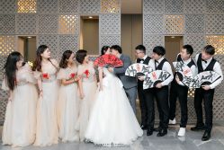 -喜喜婚纱HAPPINESS STUDIO奢定馆(海淀体验馆)